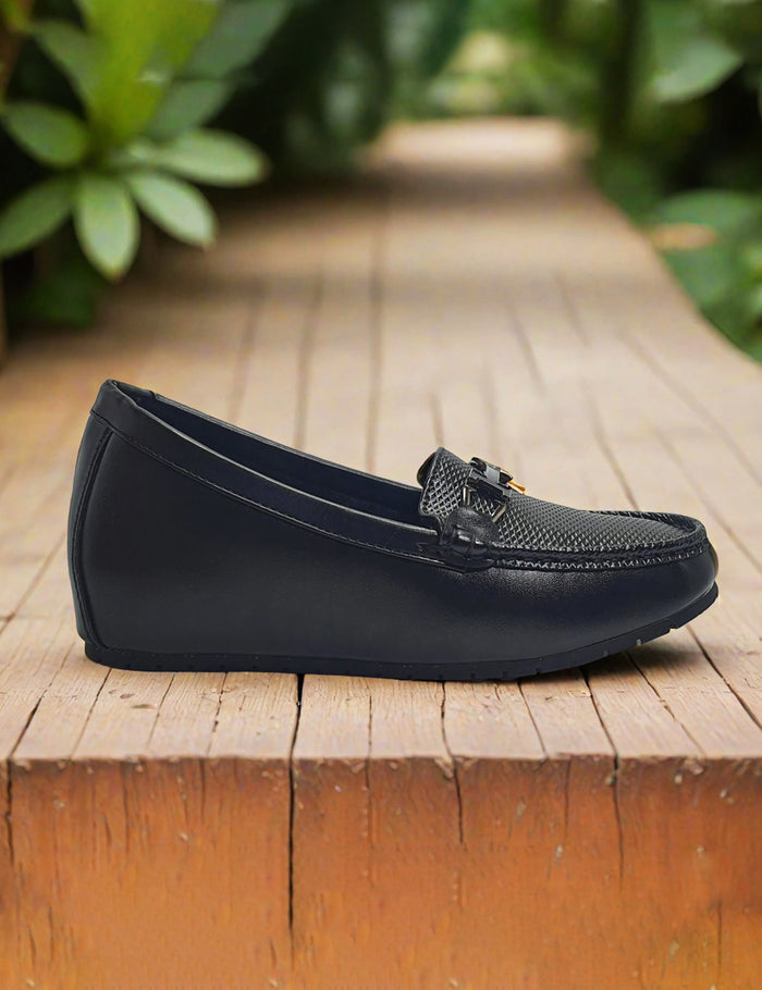 Black Casual Pumps for women