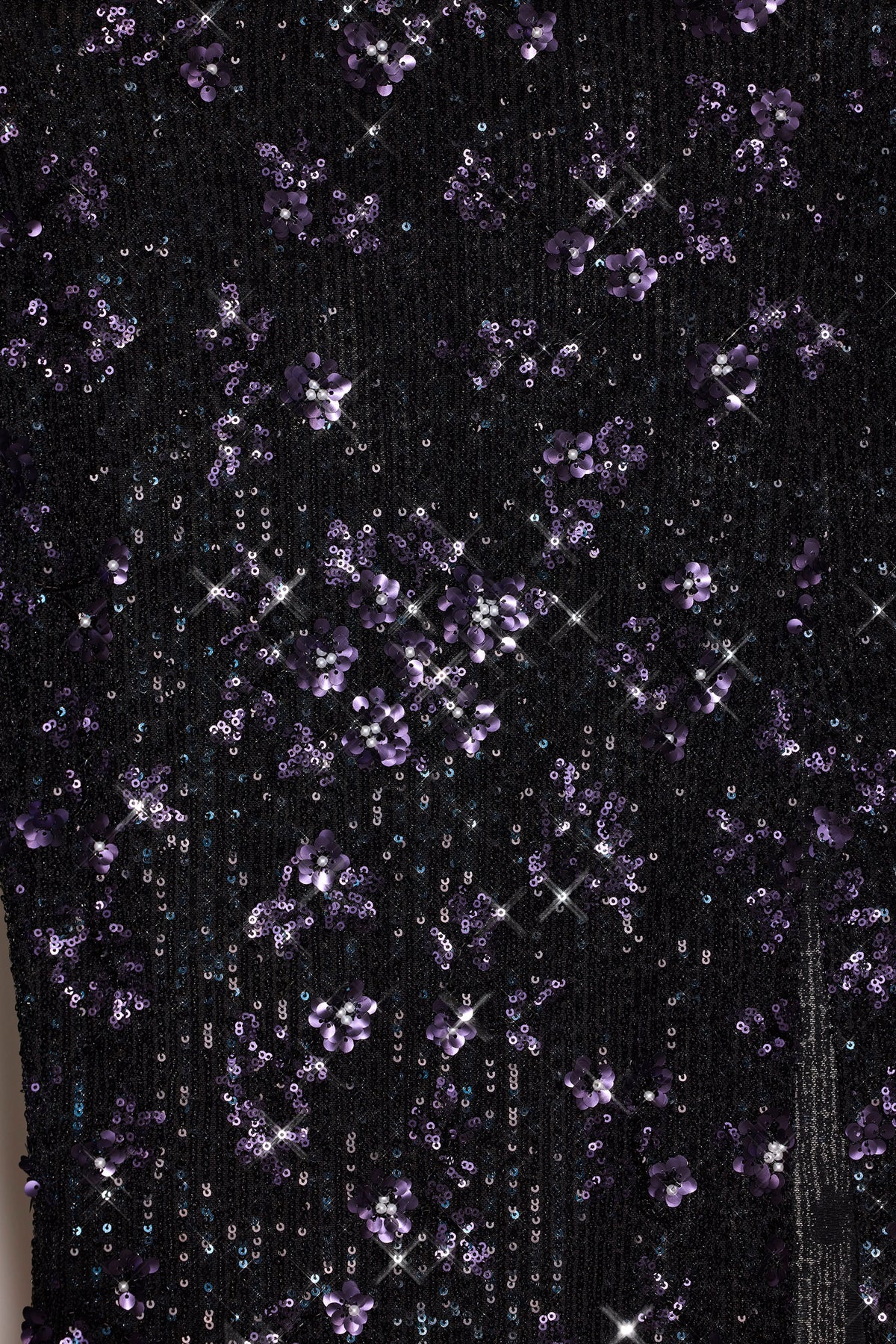 Embellished Mid-Rise Thigh-Split Maxi Skirt in Black Purple