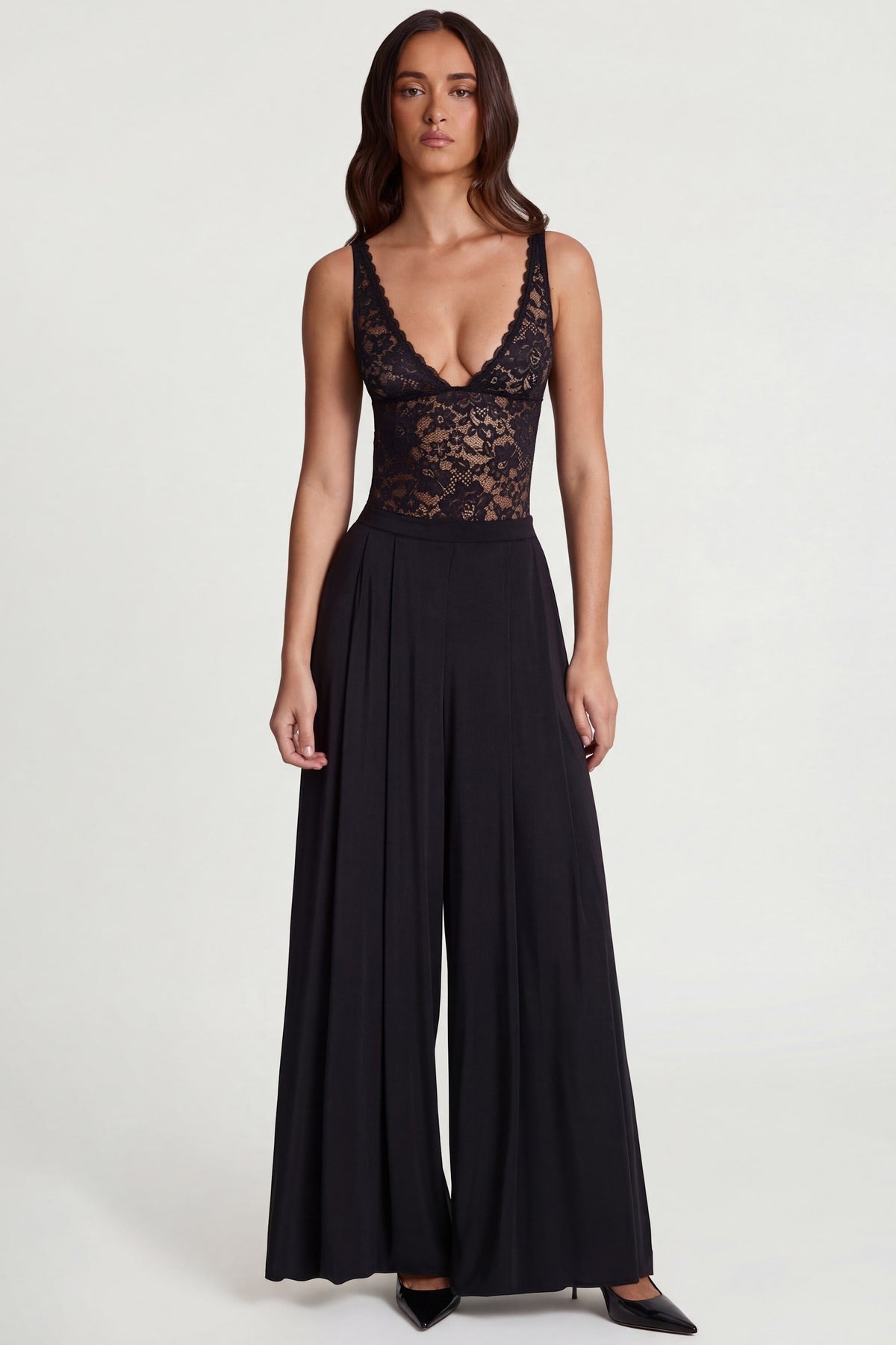 Soft Jersey Mid-Rise Wide-Leg Trousers in Black
