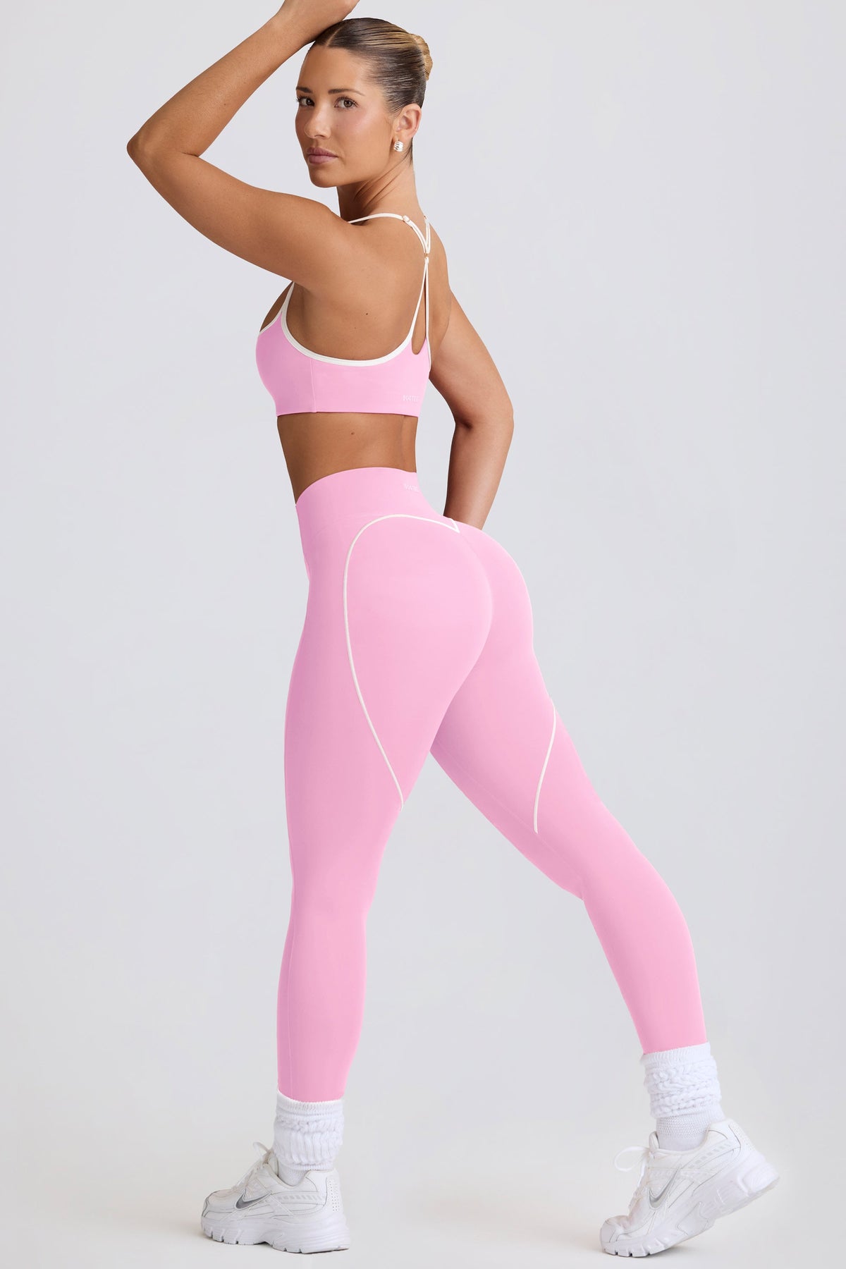 Soft Active Mid-Rise Leggings in Baby Pink