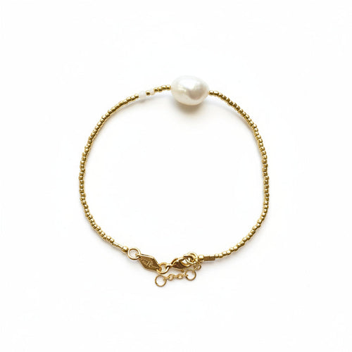 Anni Lu x CULTSTATUS Exclusive, Baroque Pearl Bracelet, Ecru