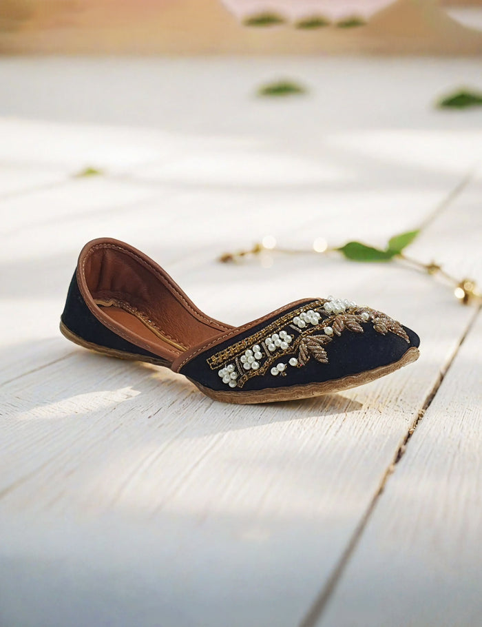 Black Fancy Khussa