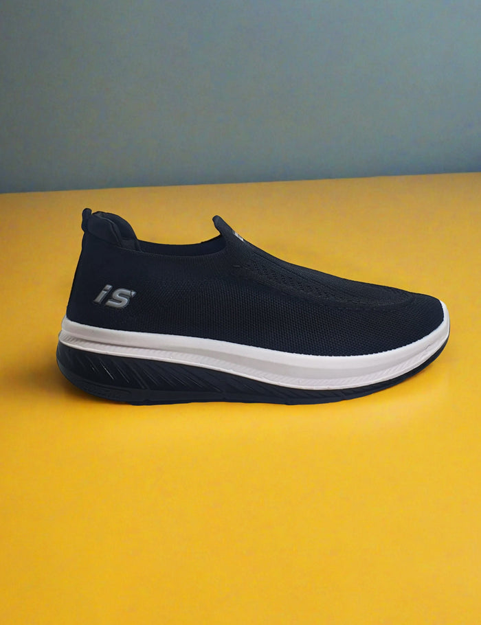 Black Soft Sneakers