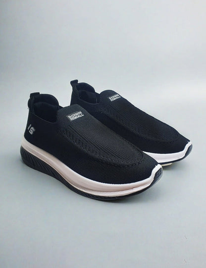 Black Soft Sneakers