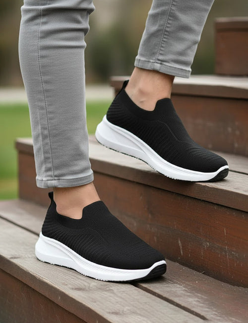 Black White Soft Sneakers