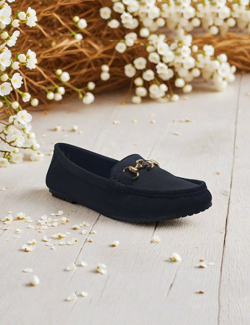 Black Winter Pumps