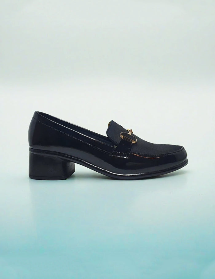 Black Winter Pumps
