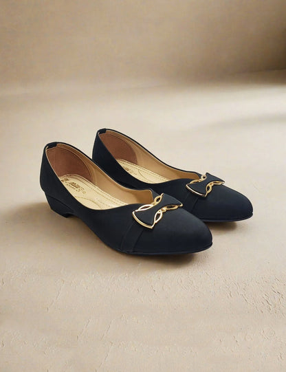 Black winter Pumps