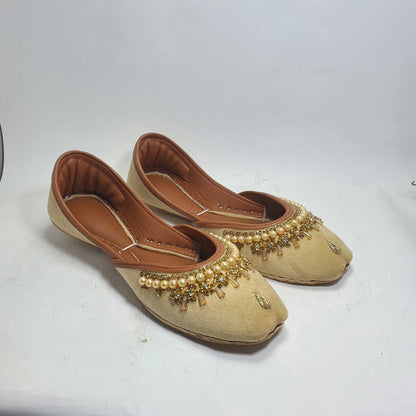 Fawn Gold Fancy Khussa