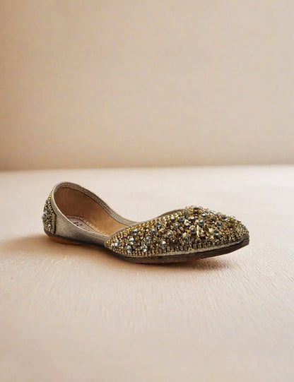 Golden Fancy Khussa