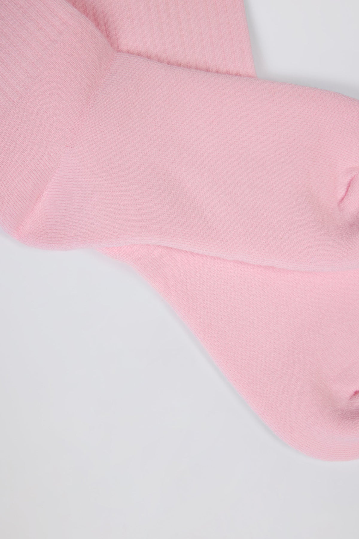 Ribbed Half-Crew Socks in Powder Pink