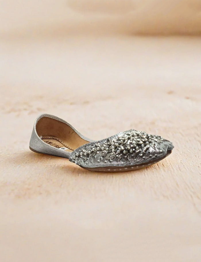 Silver Fancy Khussa