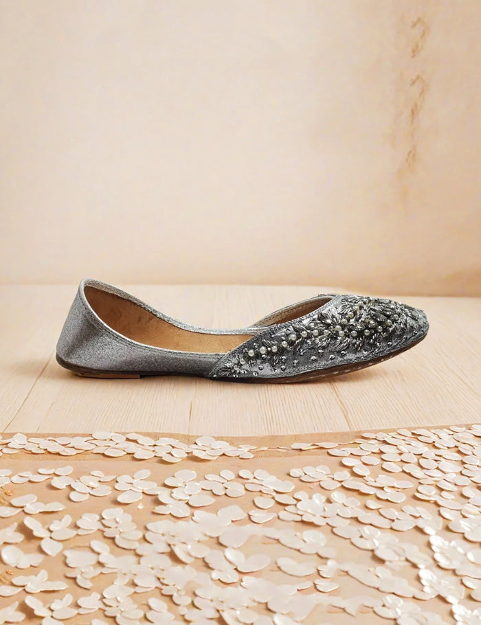 Silver Fancy Khussa
