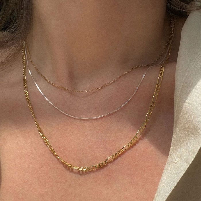 Thin Chain, Gold