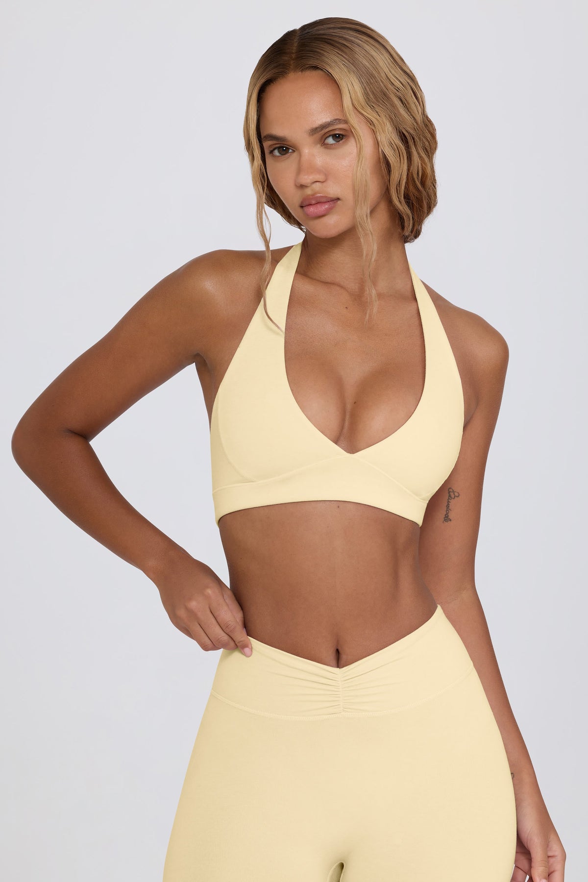 Brushed Jersey V-Neck Sports Bra in Lemon Marl